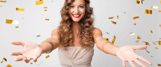 Vai passar o ano novo menstruando? Confira dicas para sobreviver e aproveitar a data