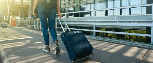 Vai viajar e ficou menstruada? Saiba o que fazer!